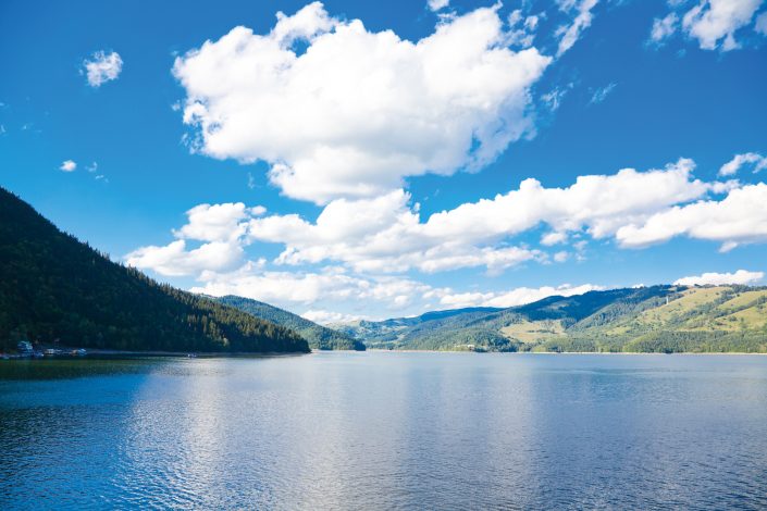 Der Stausee Izvorul Muntelui - Rumänien